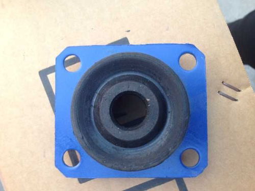 【供應重汽斯太爾翻轉膠墊,翻轉膠墊價格,圖片,配件廠家】