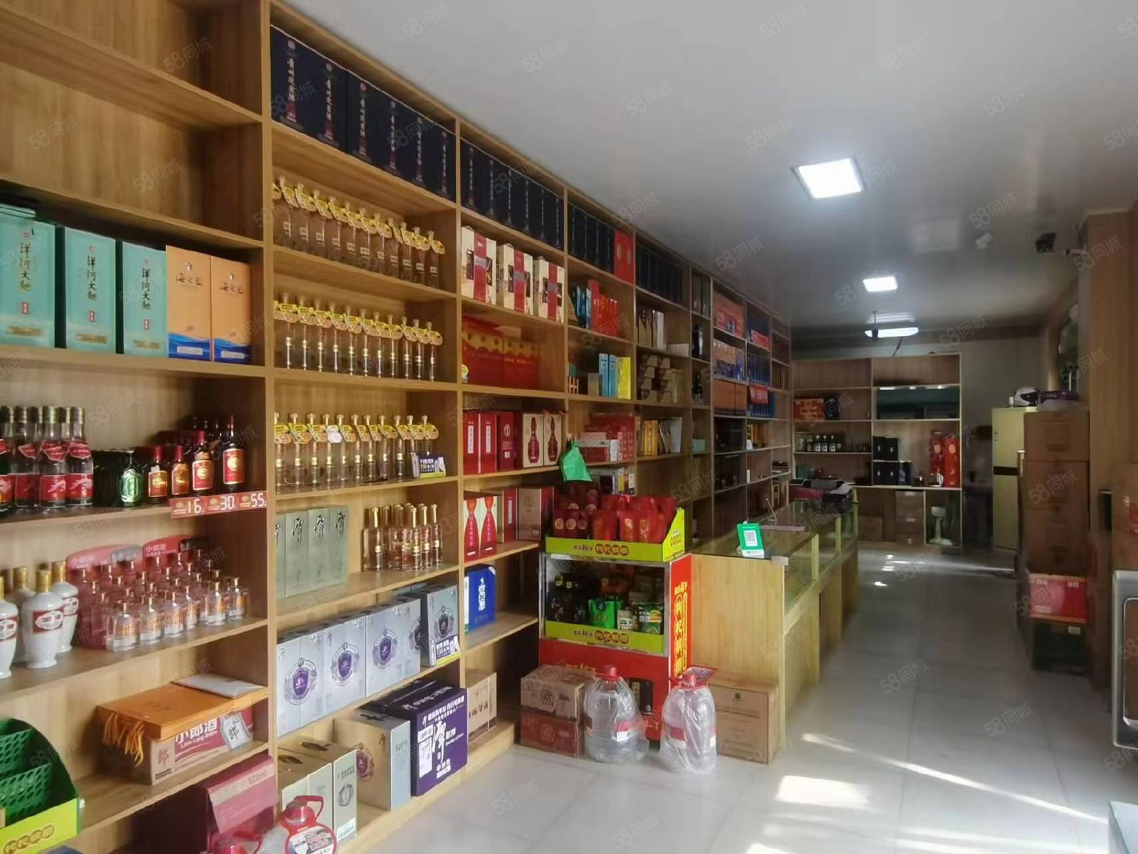 煙酒店門庭冷落背后的經營智慧 利潤、門頭與朋友關系的巧妙結合